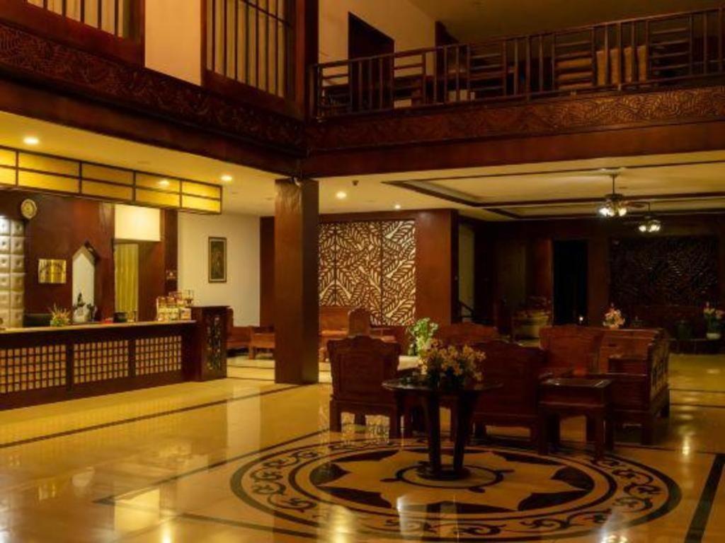 Xishuangbanna Hotel Managed By Xandria Hotel Луанґпхабанґ Екстер'єр фото